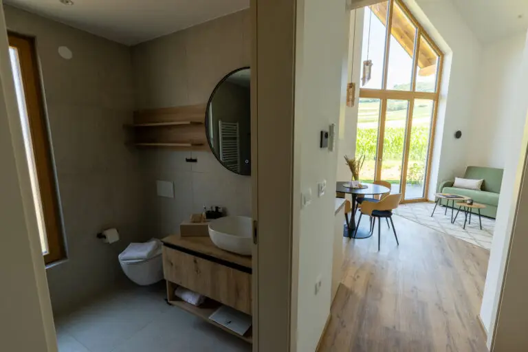 Foto_Gasper_GLAMPING_RESORT_DOLENJC_2026_WEB-33